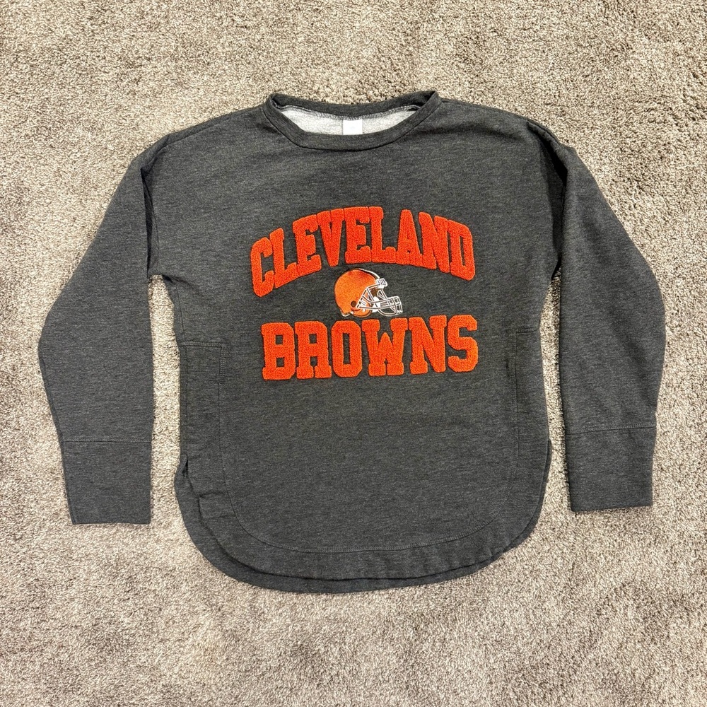 Team Apparel Cleveland Browns Chenille Letters Charcoal/Brown Sweatshirt, Size M
